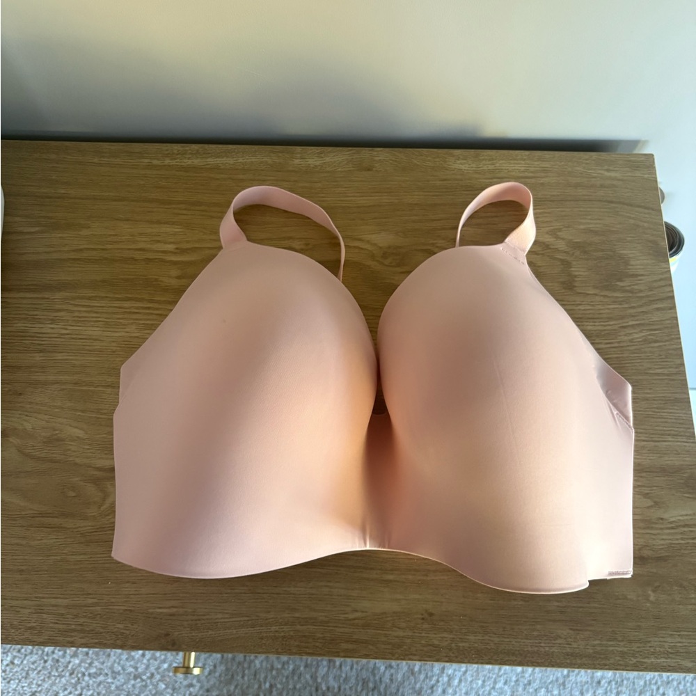 Seamless Pink Bra
